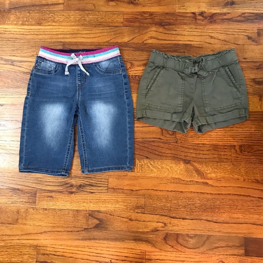 Girls Dressy Casual Shorts Bundle
Hippie Girl Olive Green 
Vigoss Jean Shorts
…